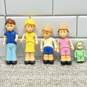 Vintage Little Tikes Dollhouse Family Lot Of 5 Mom Dad Boy Girl Baby